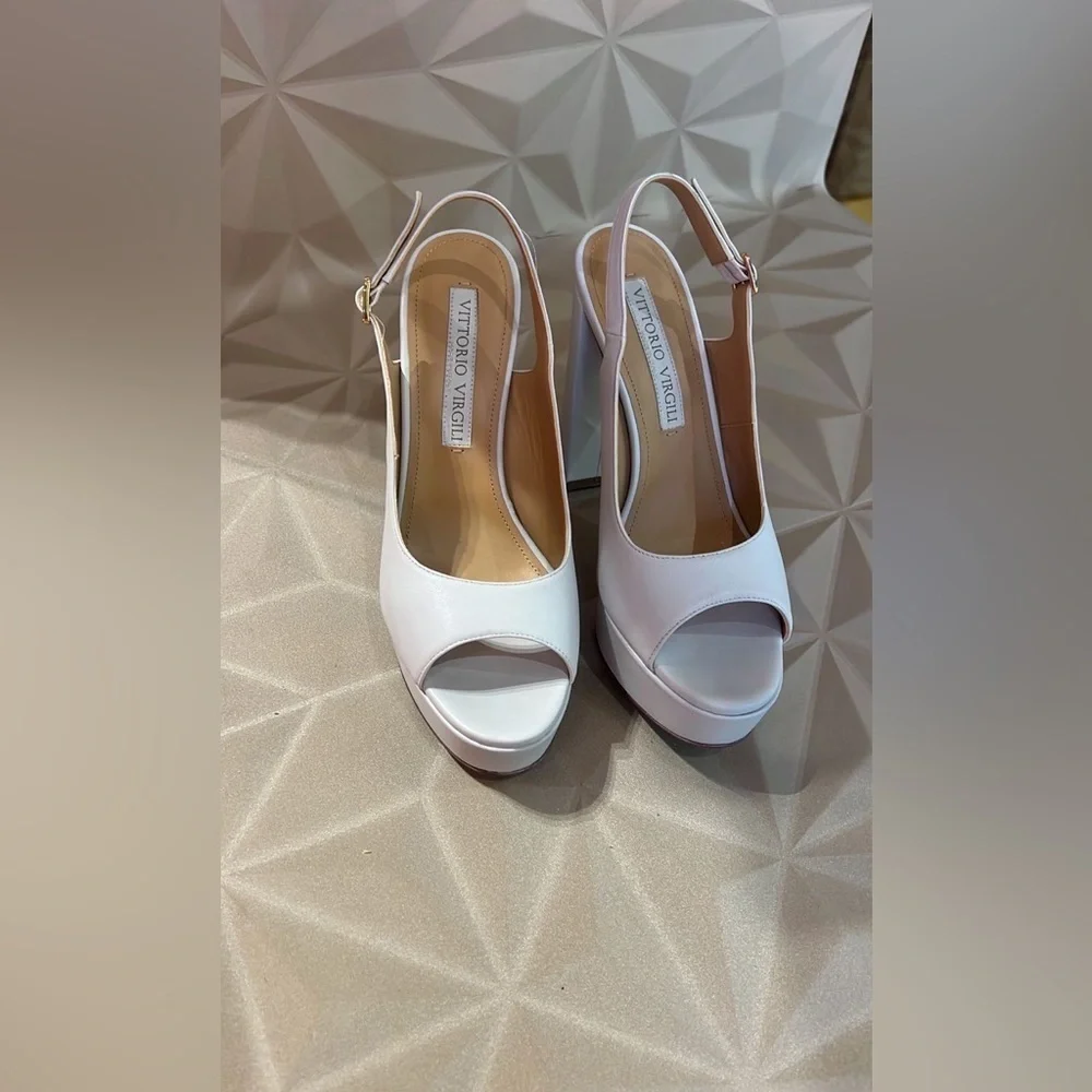 Vittorio Virgili Made In Italy White Platform Slingback Heels